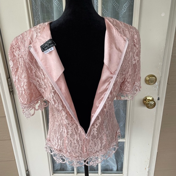 Cachet Blush Lace Detail Top - Picture 4 of 5